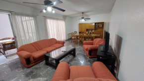 Céntrico Apartamento metros de peatonal